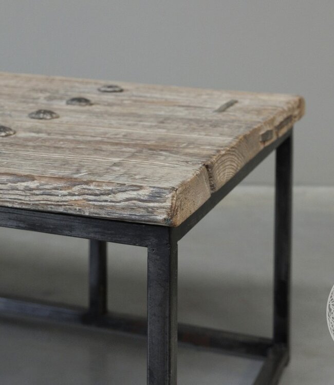 Be-Uniq Salontafel | Oude Deur | China | H38 x B172 x D46 cm