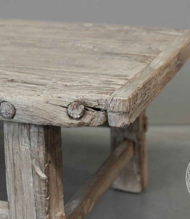 Be-Uniq Oude Salontafel | China | H37 x B112 x D52 cm