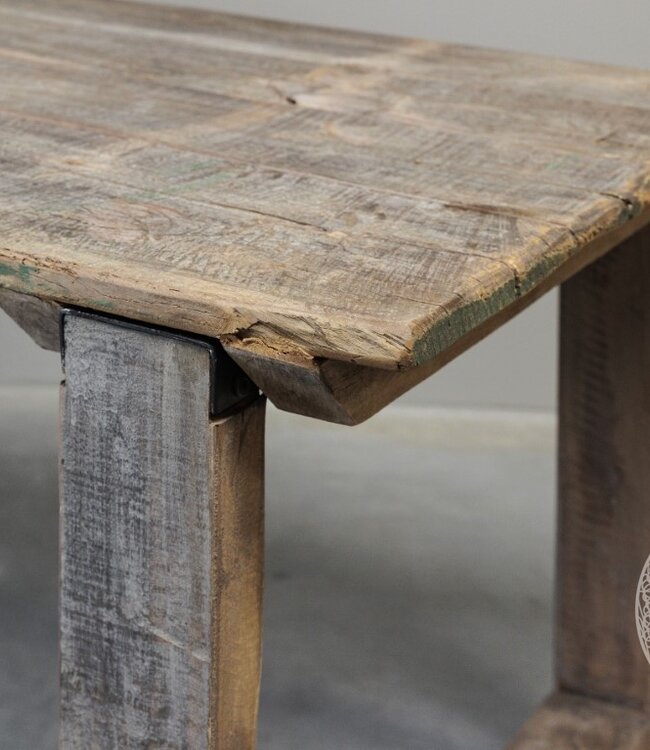 Be-Uniq Eettafel | Oude Deur | H79 x B192 x D90 cm