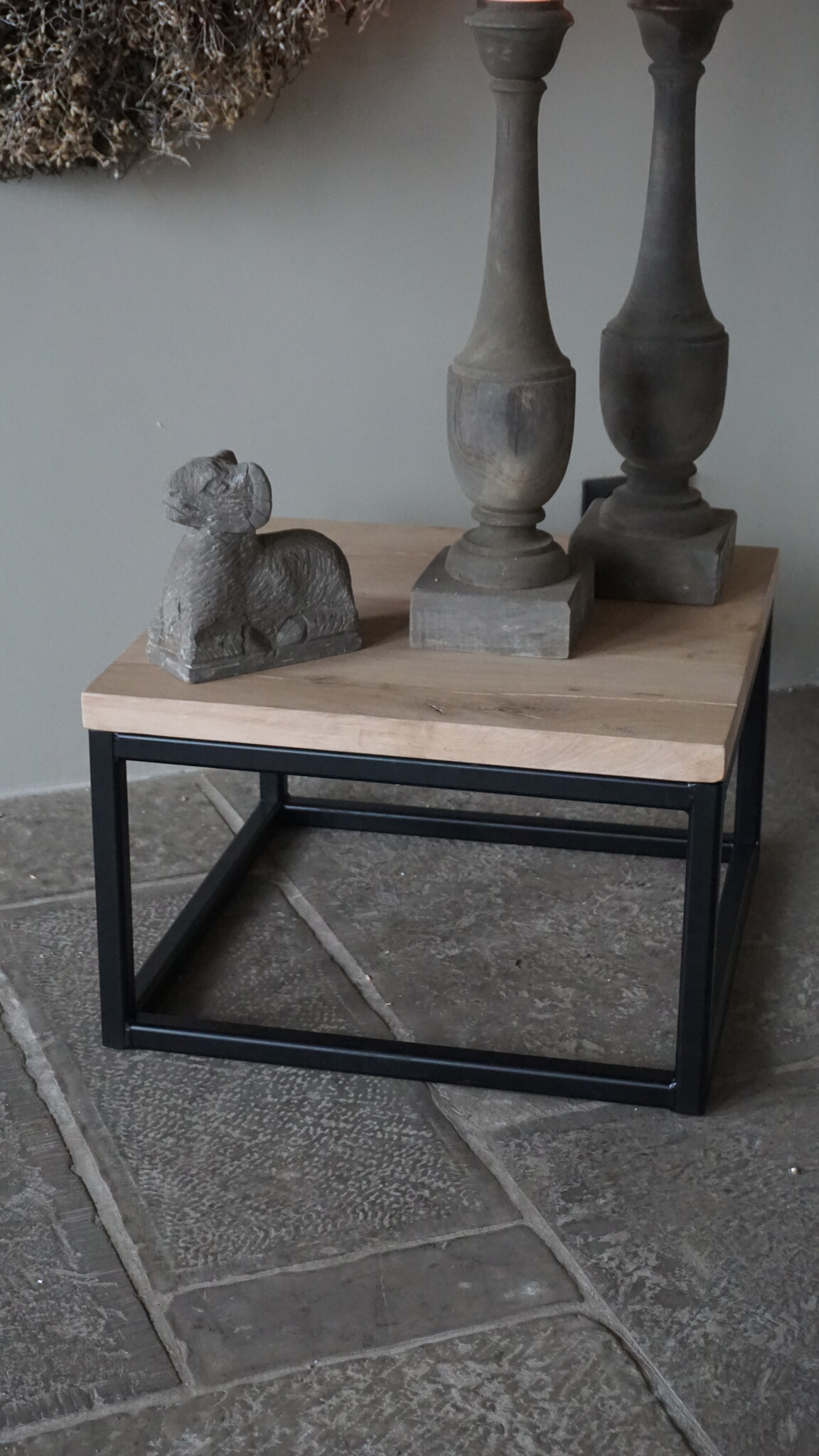 Rene Houtman Bijzettafel Yoram | Massief Eiken | H38 x B60 x D60 cm
