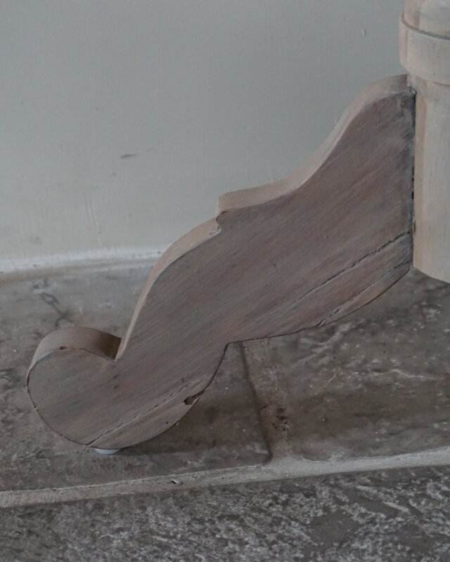 Rene Houtman Houten Wijntafel Willem | H71 x D50 cm