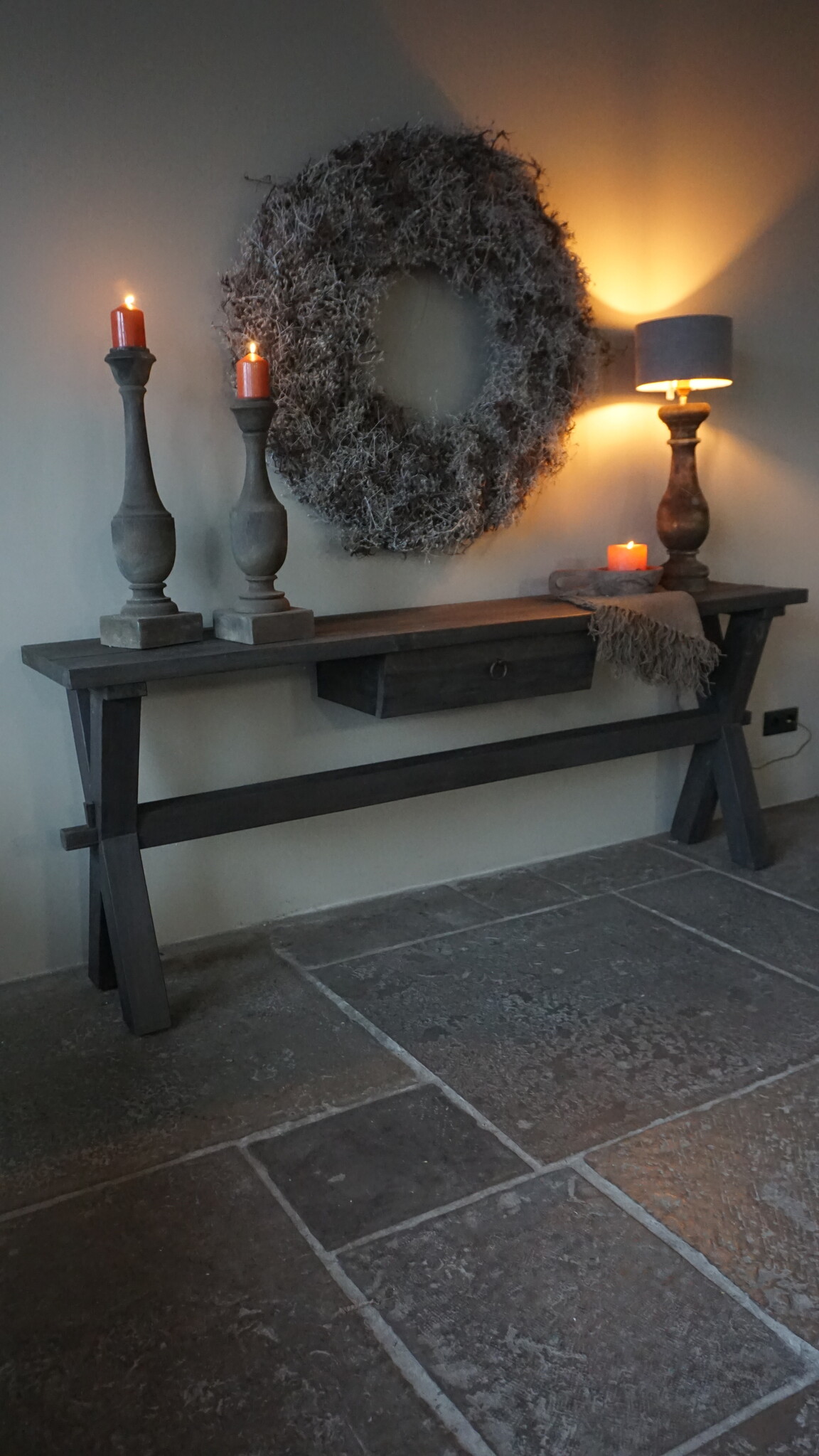 Rene Houtman Sidetable Cross Sita | Oud Hout | H80 x B200 cm