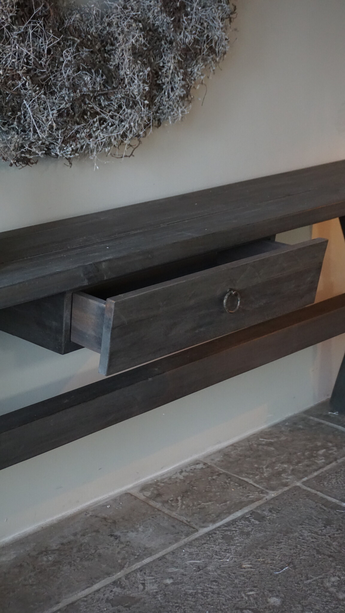 Rene Houtman Sidetable Cross Sita | Oud Hout | H80 x B200 cm