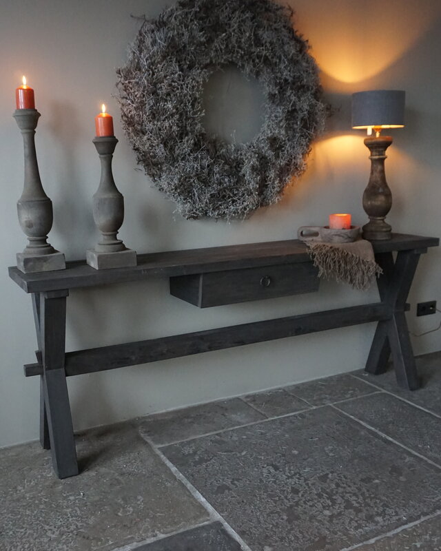 Rene Houtman Sidetable Cross Sanna | Oud Hout | H80 x B200 cm