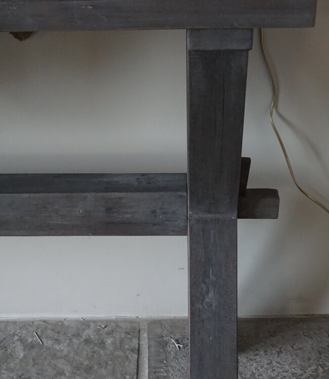 Rene Houtman Sidetable Cross Sanna | Oud Hout | H80 x B200 cm