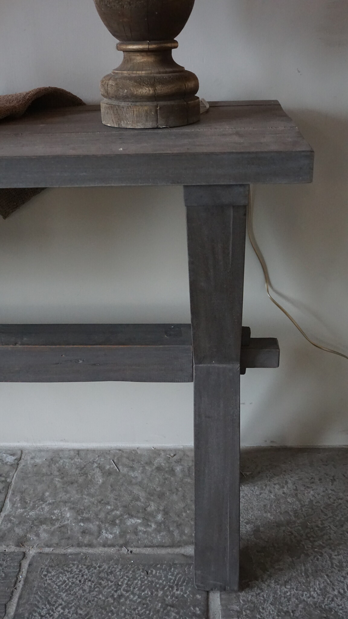 Rene Houtman Sidetable Cross Sonja | Oud Hout | H80 x B200 cm