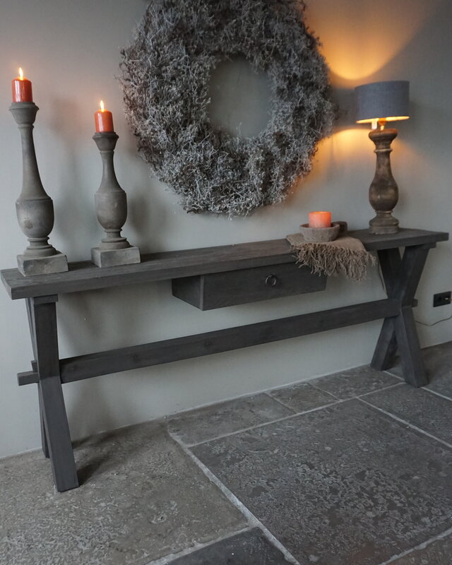 Rene Houtman Sidetable Cross Sonja | Oud Hout | H80 x B200 cm