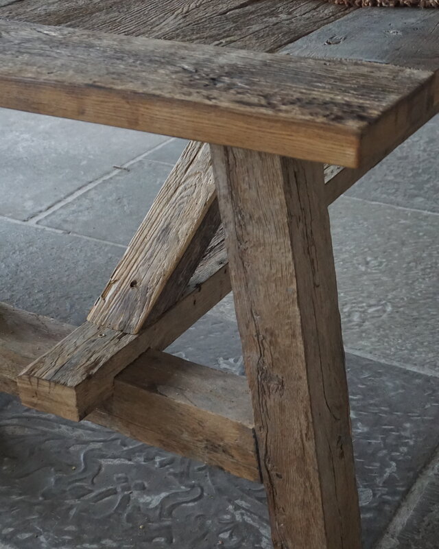 Rene Houtman Oud Eikenhouten Tafel | L270 x B99 x H79 cm