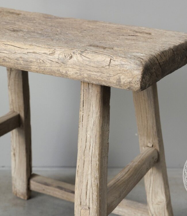 Be-Uniq Oud Krukje | China | H50 x B49 x D27 cm