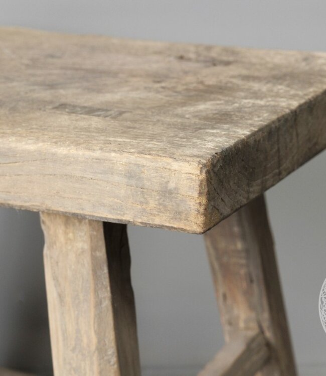 Be-Uniq Oud Krukje | China | H49 x B57 x D31 cm