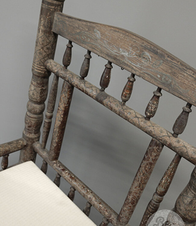 Be-Uniq Oude Dessert Stoel | India | H107 x B57 x D56 cm