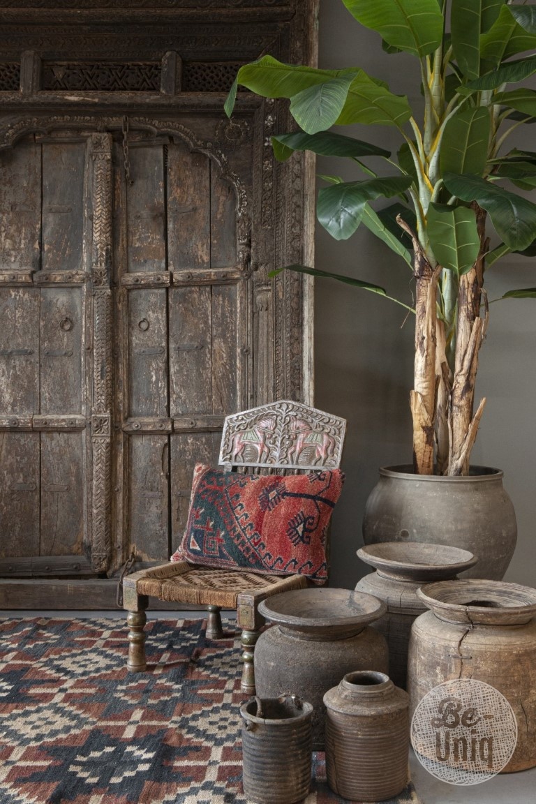 Be-Uniq Origineel Oud Dessert Stoeltje | H86 x B50 x D55 cm