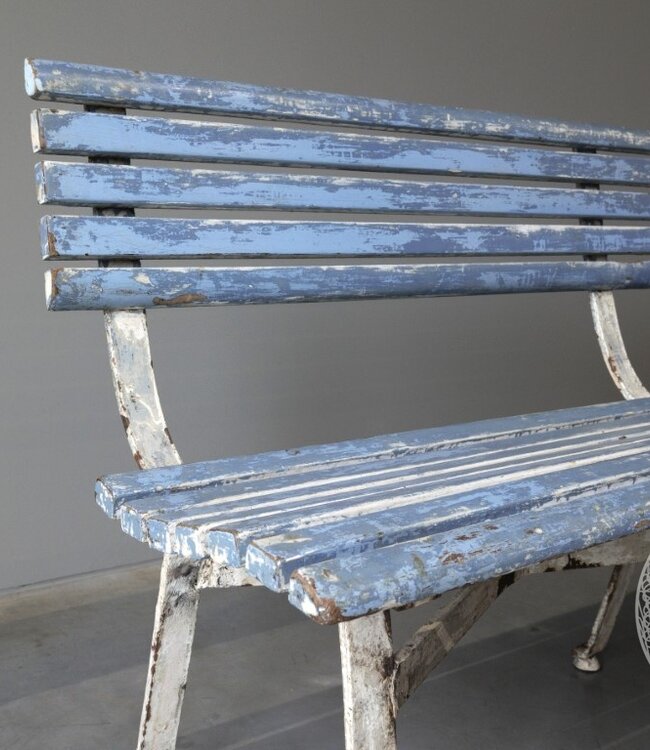 Be-Uniq Oude Bank | India | H80 x B153 x D46 cm