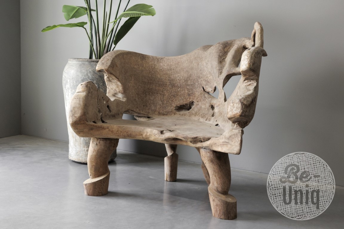 Be-Uniq Wortelhout Bankje | Indonesië | H115 x B110 x D80 cm