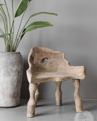 Be-Uniq Wortelhout Bankje | Indonesië | H90 x B83 x D52 cm