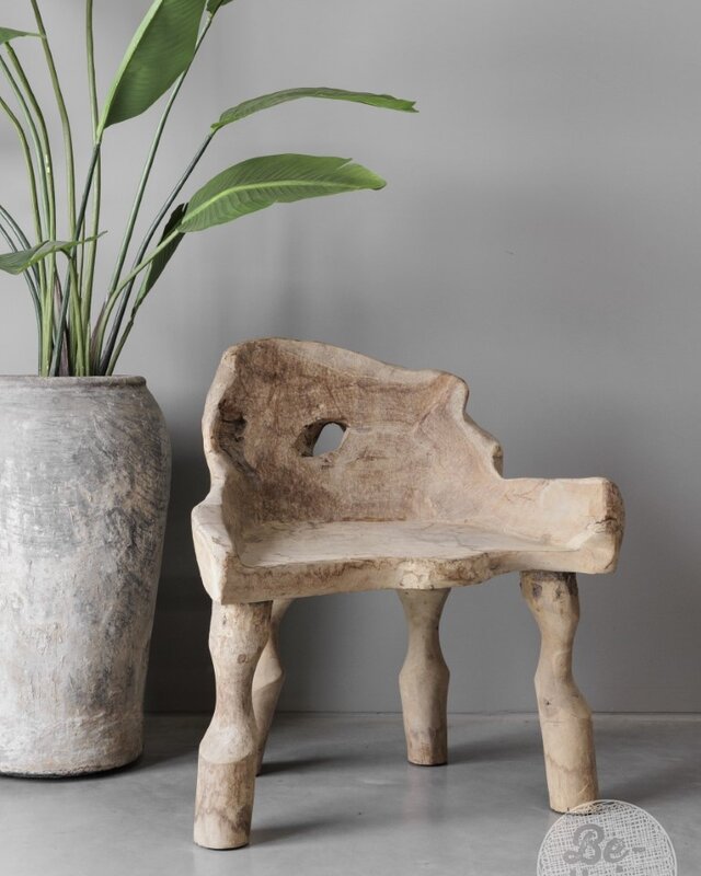 Be-Uniq Wortelhout Bankje | Indonesië | H90 x B83 x D52 cm