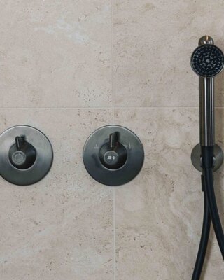 JEE-O Cone Wand Inbouwthermostaat | RVS | 2 Kleuren