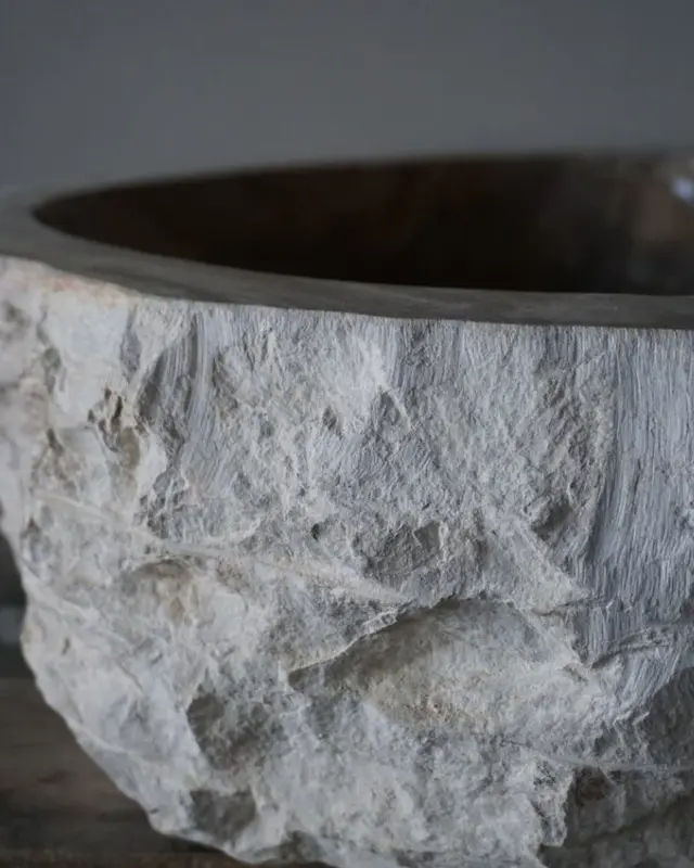 Rene Houtman Waskom Fossil | B46 x D42 x H14 cm