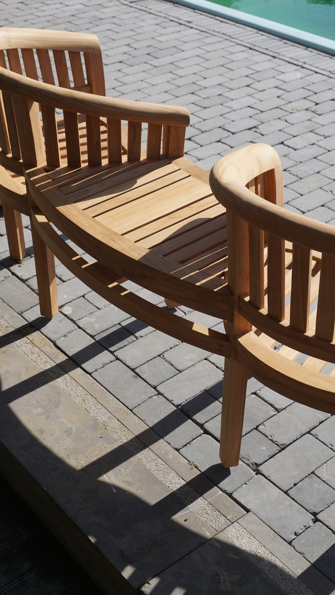 Rene Houtman Twin Stoelen | Teakhout | H85,5xB160,5xD65 cm