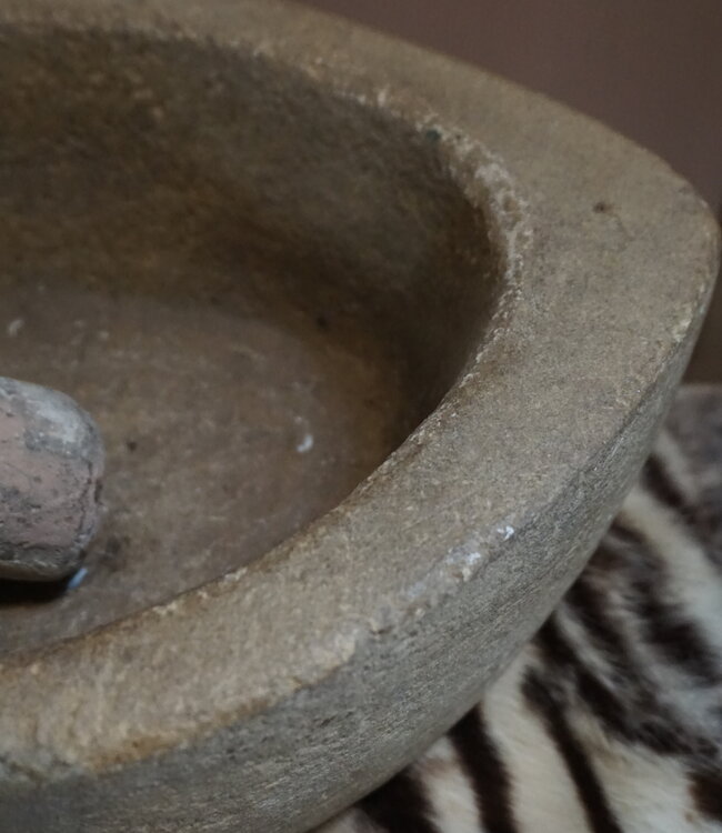 Rene Houtman Set Van Vijzel en Vijzelbak | Marmer | H11xB32xD22 cm