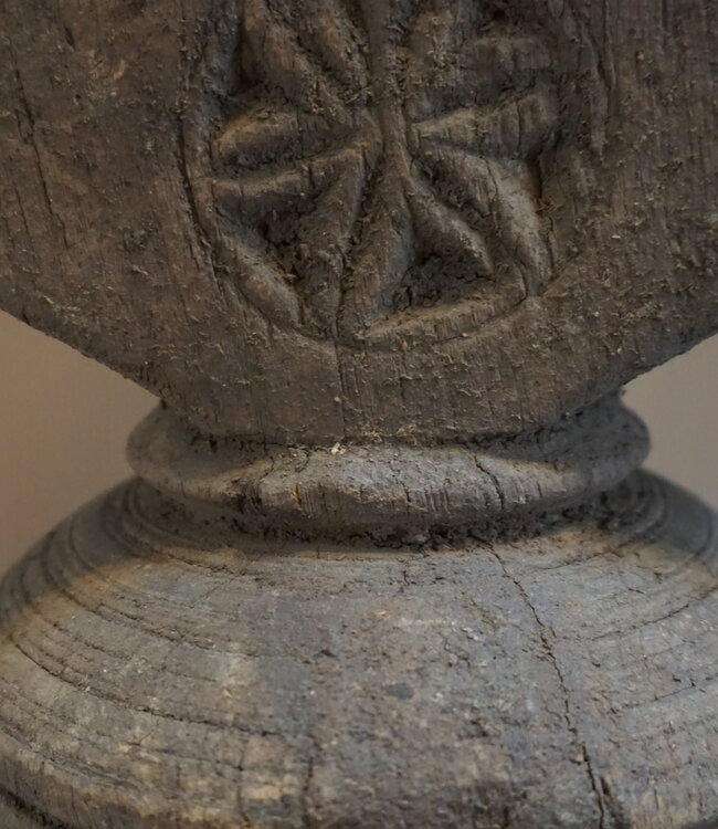 Rene Houtman Kaarsenstandaard Hout | Ornament | H18xB22xD8 cm