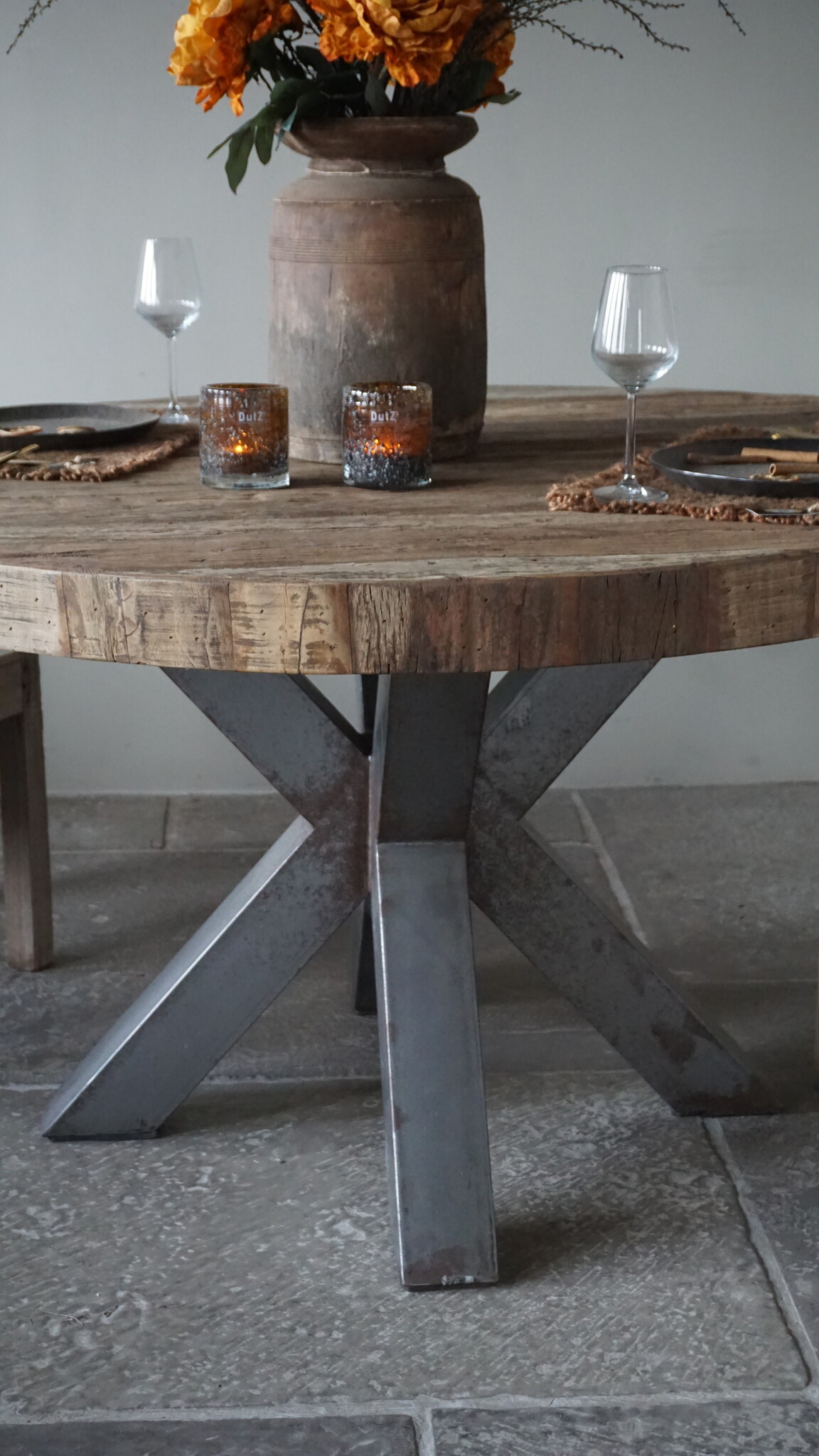 Rene Houtman Eettafel Teak Rond Barry | H79 x D136 cm