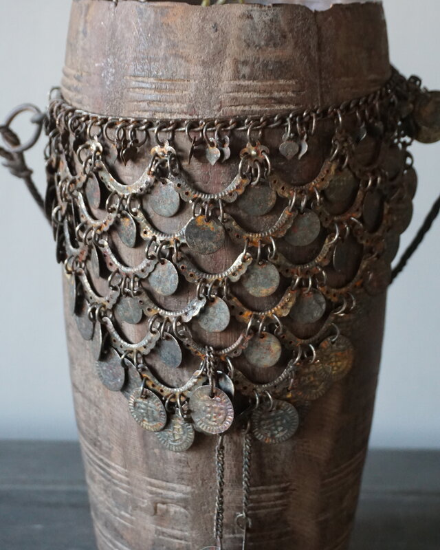 Rene Houtman Nepalese Houten Pot | Incl. Ketting | H30 x D13 cm