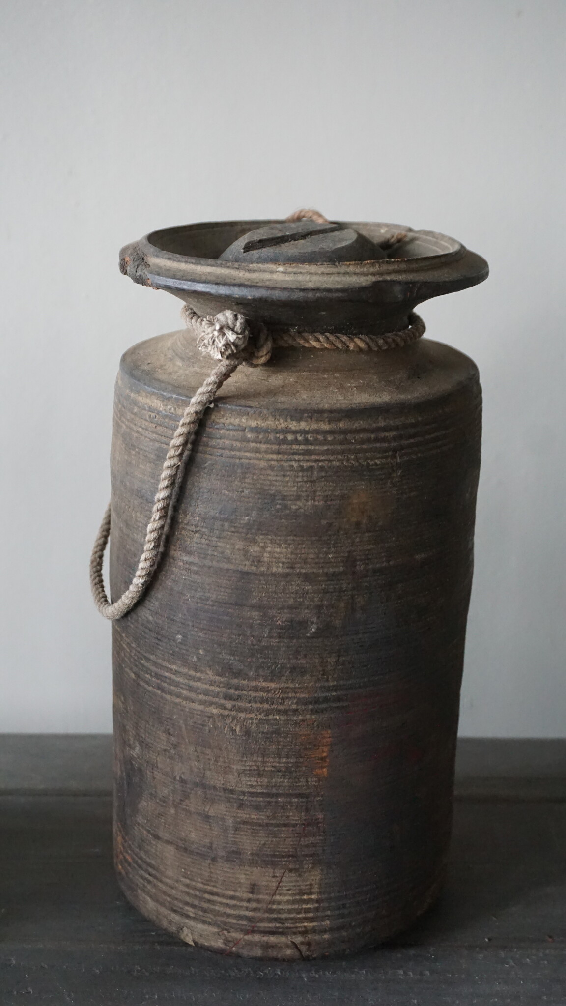 Rene Houtman Nepalese Houten Pot | Met Deksel | H29 x D14 cm