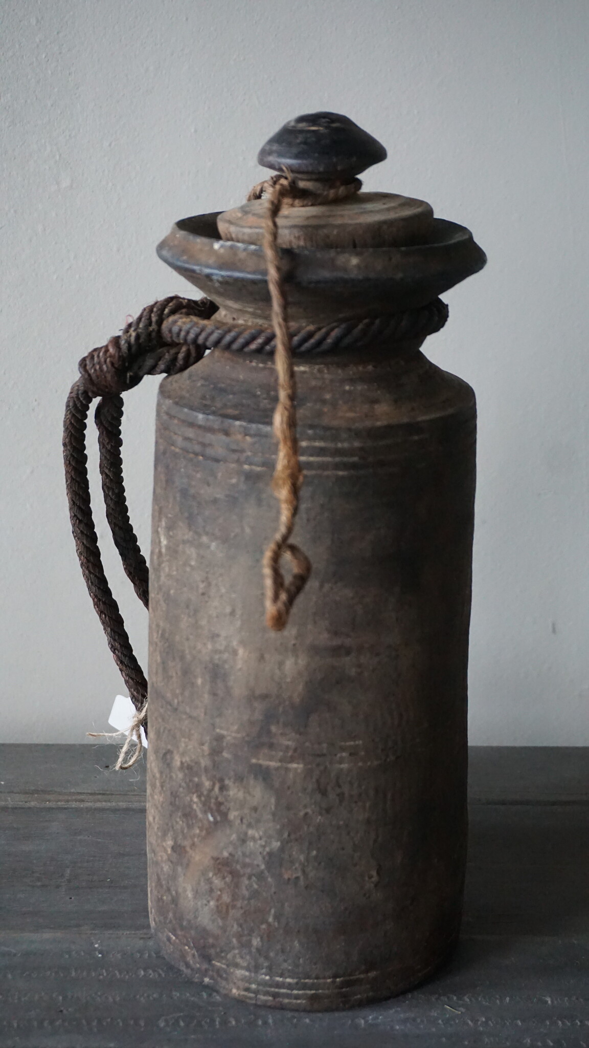 Rene Houtman Nepalese Houten Pot | Met Deksel | H32 x D13 cm