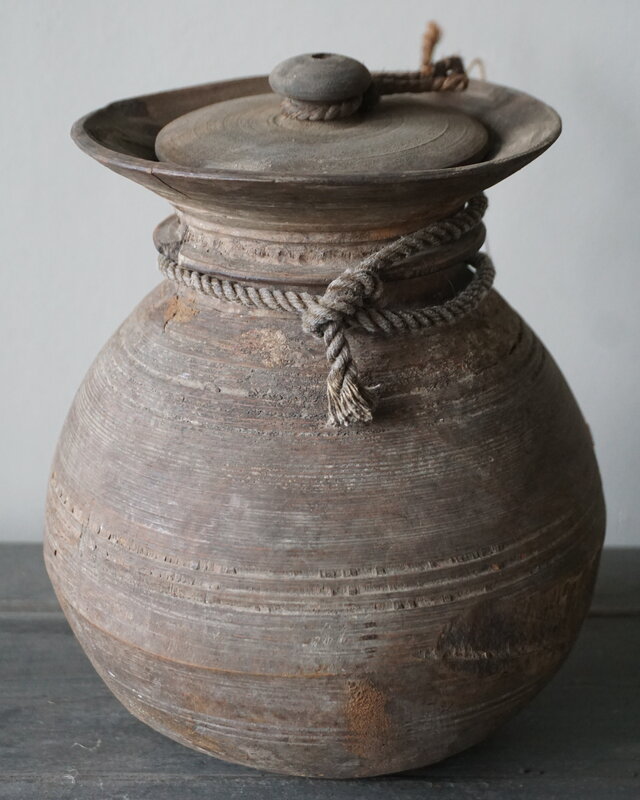 Rene Houtman Nepalese Houten Pot |Met Deksel | H22 x D17 cm