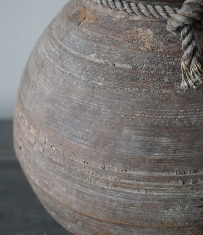 Rene Houtman Nepalese Houten Pot |Met Deksel | H22 x D17 cm