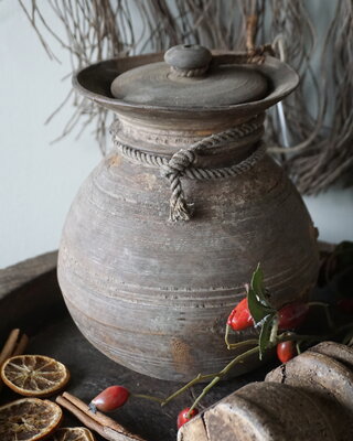 Rene Houtman Nepalese Houten Pot |Met Deksel | H22 x D17 cm