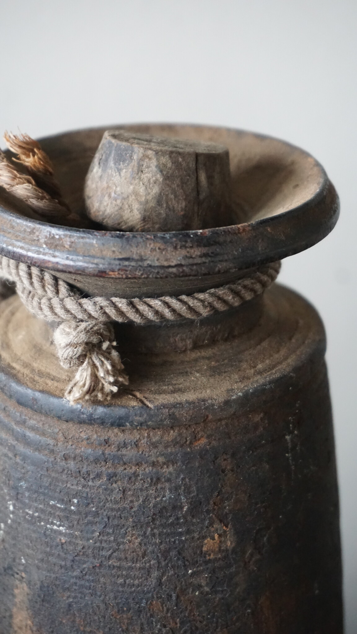 Rene Houtman Nepalese Houten Pot | Met Deksel | H24 x D10 cm