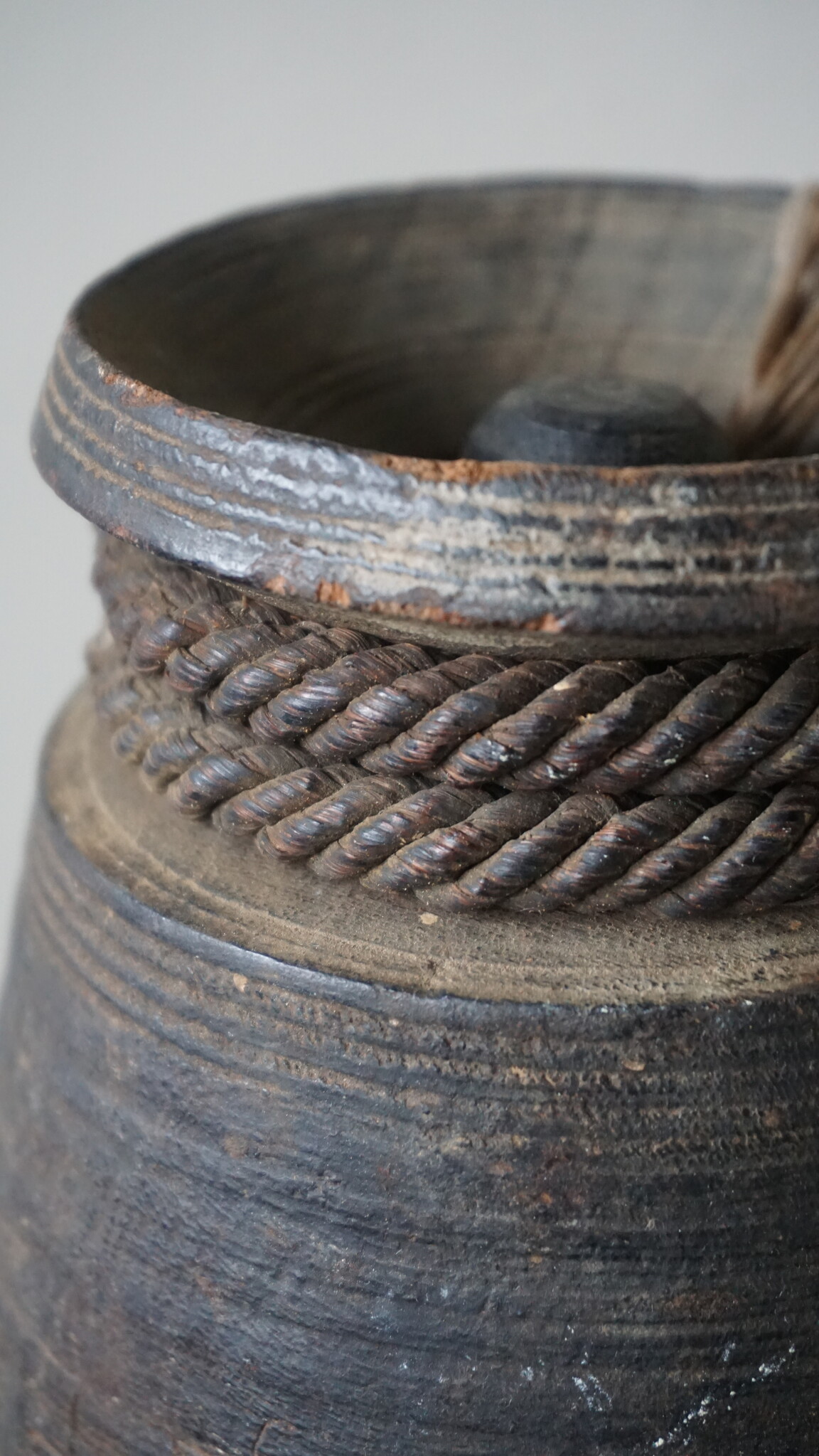 Rene Houtman Nepalese Houten Pot | Met Deksel | H23 x D10 cm