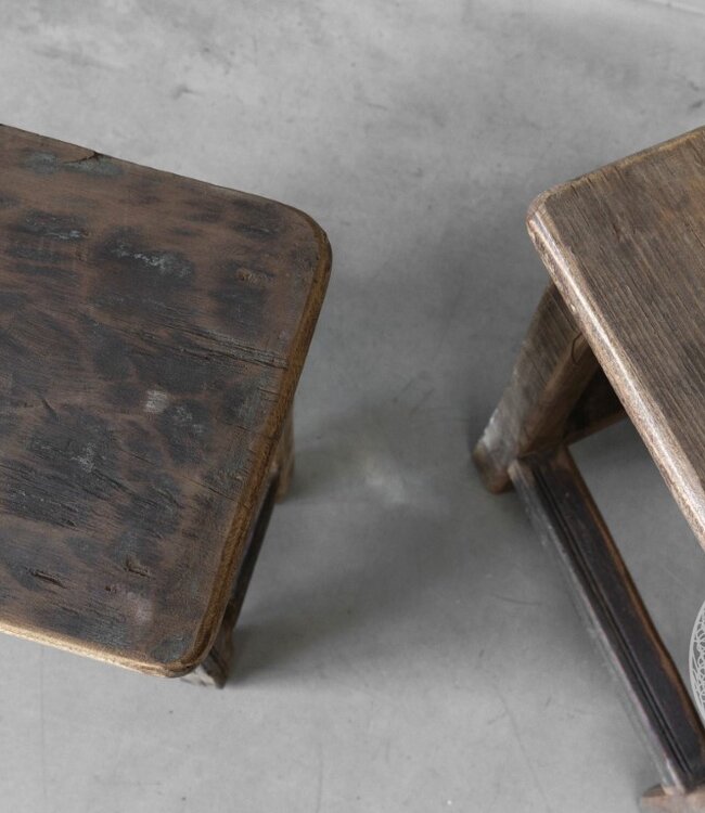 Be-Uniq Oude Kruk | Nepal | H47 x B40 x D25 cm