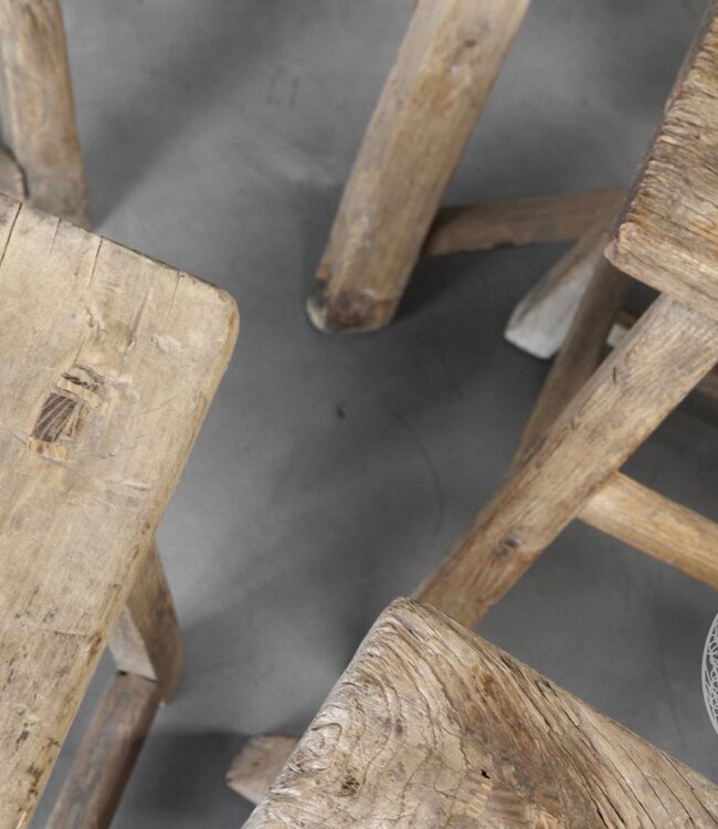 Be-Uniq Origineel Oude Kruk | China | H49xB43xD24 cm