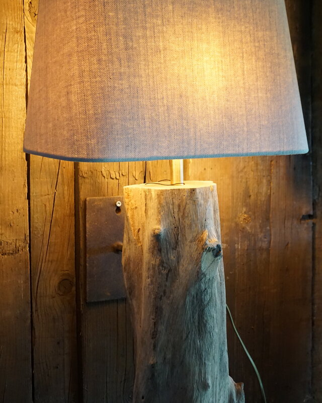 Rene Houtman Wandlamp/Muurlamp Oud Hout H47 x B15 - Exclusief Kap