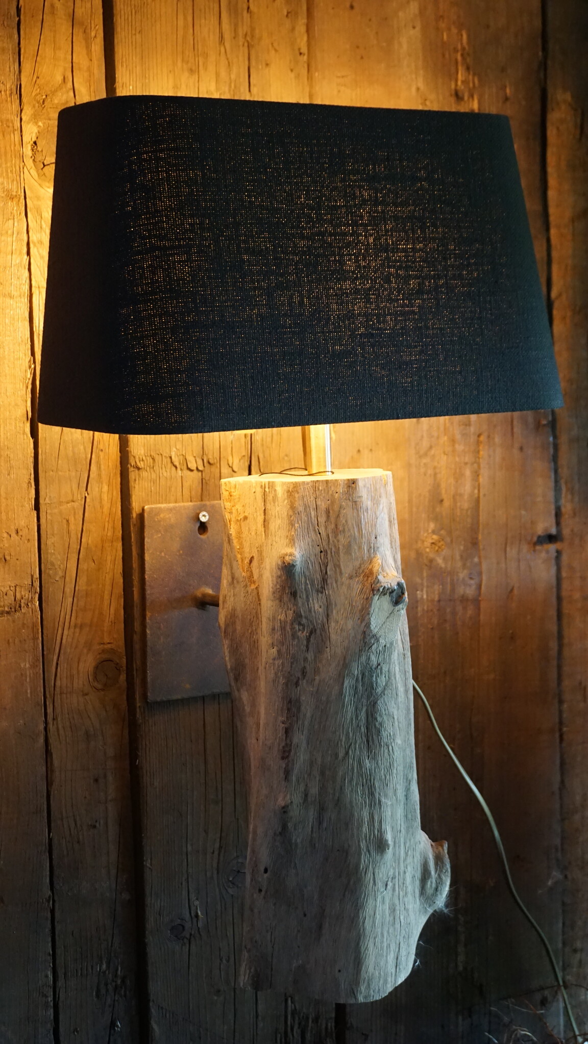 Rene Houtman Wandlamp/Muurlamp Oud Hout H47 x B15 - Exclusief Kap