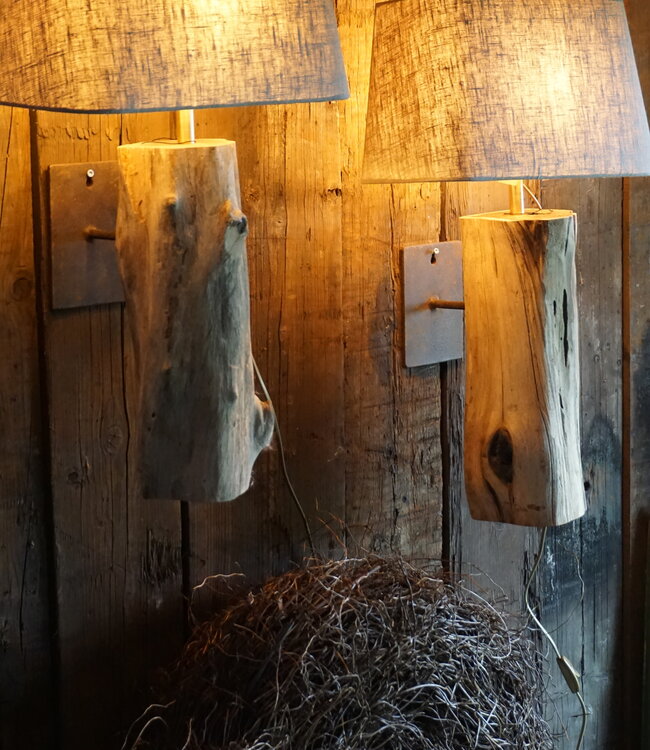 Rene Houtman Wandlamp Oud Hout H47 x B15 - Exclusief Kap