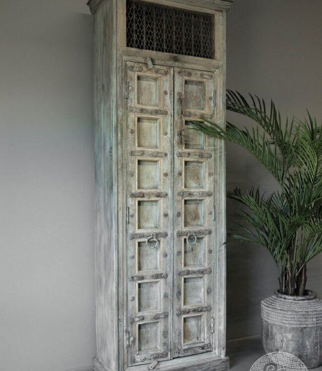 Be-Uniq Oude Kast | India | H251 x B79 x D39 cm