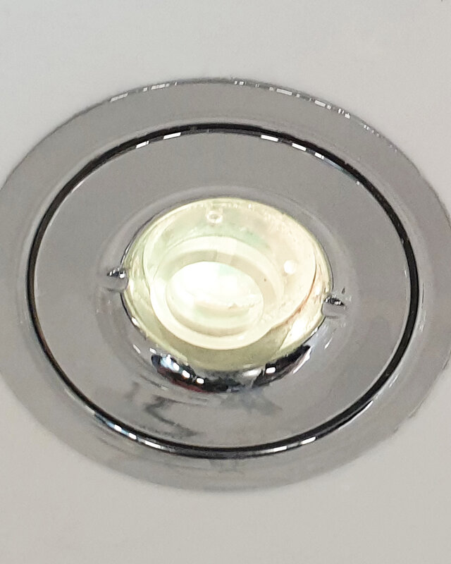 Wiesbaden Whirlpool Wiesbaden Libero Vrijstaand Ligbad 170x80x59 cm Inclusief Waste Wit