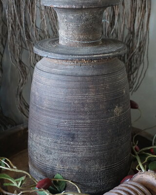 Hoffz Nepalese Houten Kruik/Pot | H28 x D12 cm