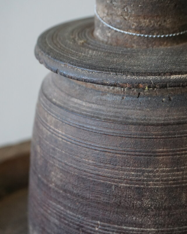 Hoffz Nepalese Houten Kruik/Pot | H28 x D12 cm