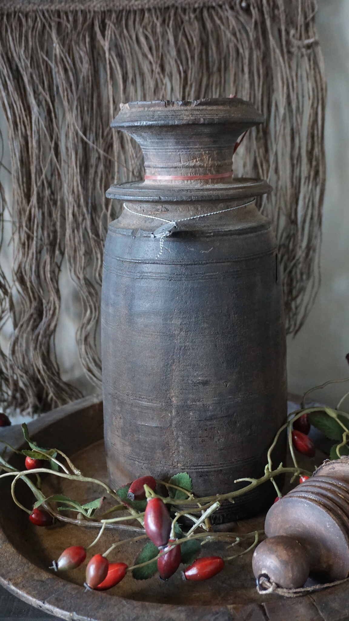 Hoffz Nepalese Houten Kruik/Pot | H31 x D14 cm