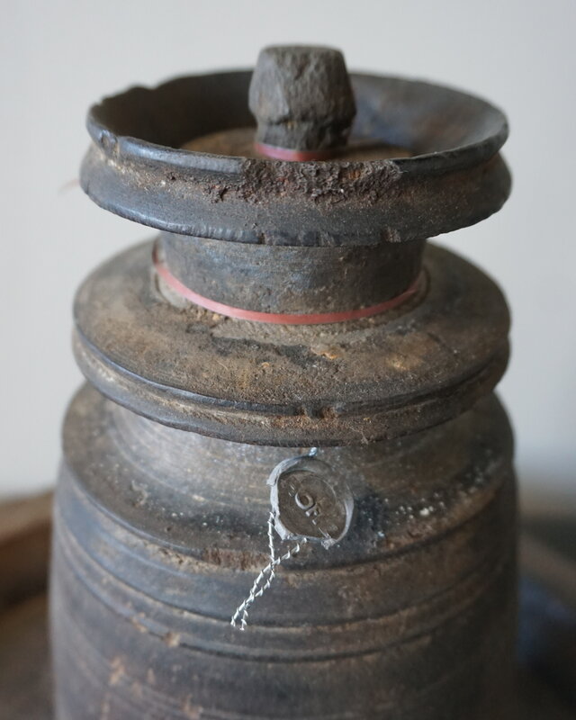Hoffz Nepalese Houten Pot/Kruik | H28 x D13 cm