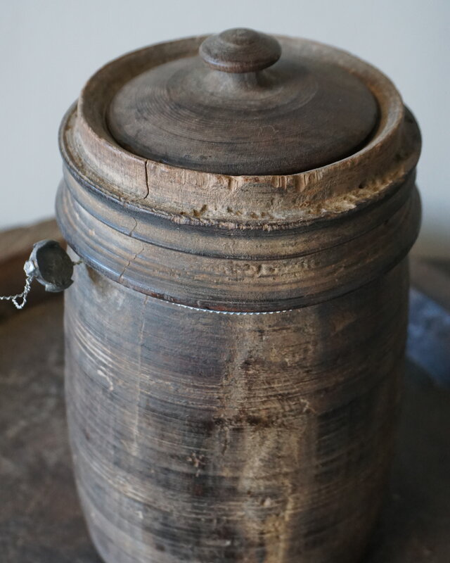 Hoffz Nepalese Houten Kruik/Pot | H24 x D14 cm
