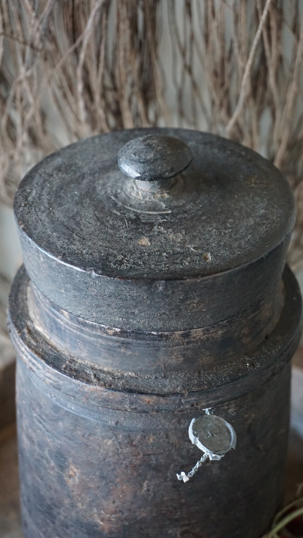 Hoffz Nepalese Houten Kruik/Pot | H26 x D13 cm