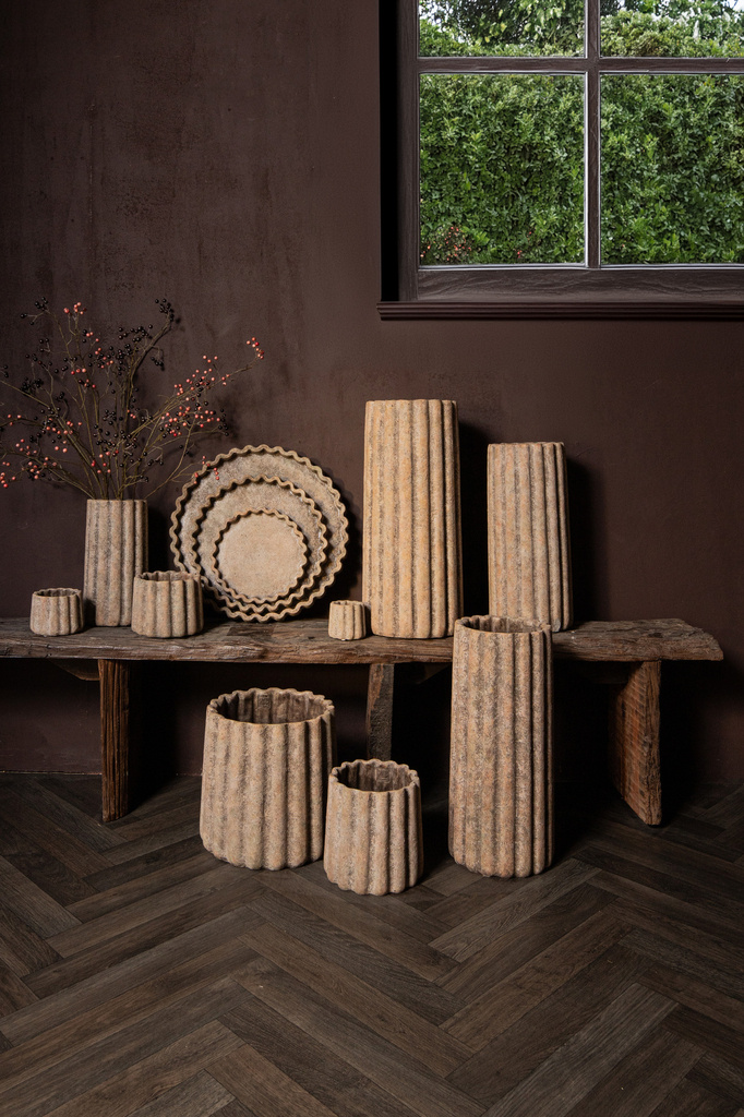 PTMD Jaydean Grey cement pot met geribbelde structuur hoog L