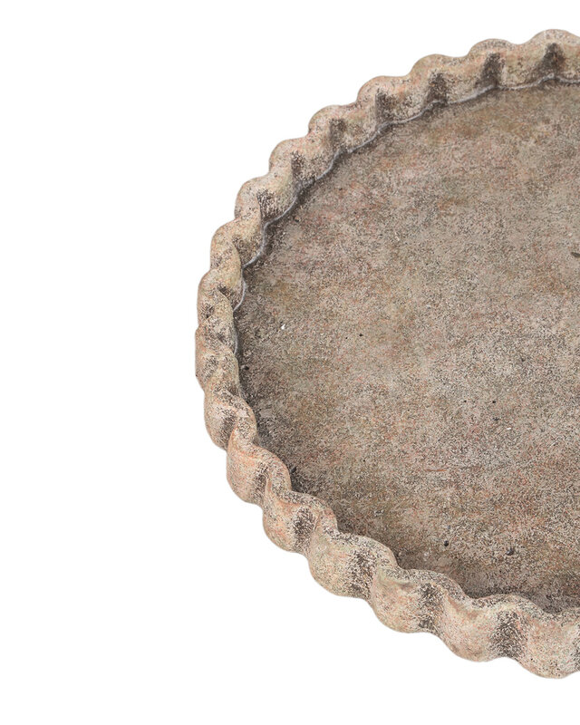 PTMD Jaydean Grey cementplaat met geribbelde structuur rond L.