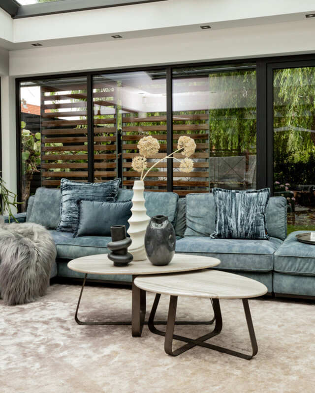 PTMD Muka salontafel hoog donkergrijze basis wit marmer